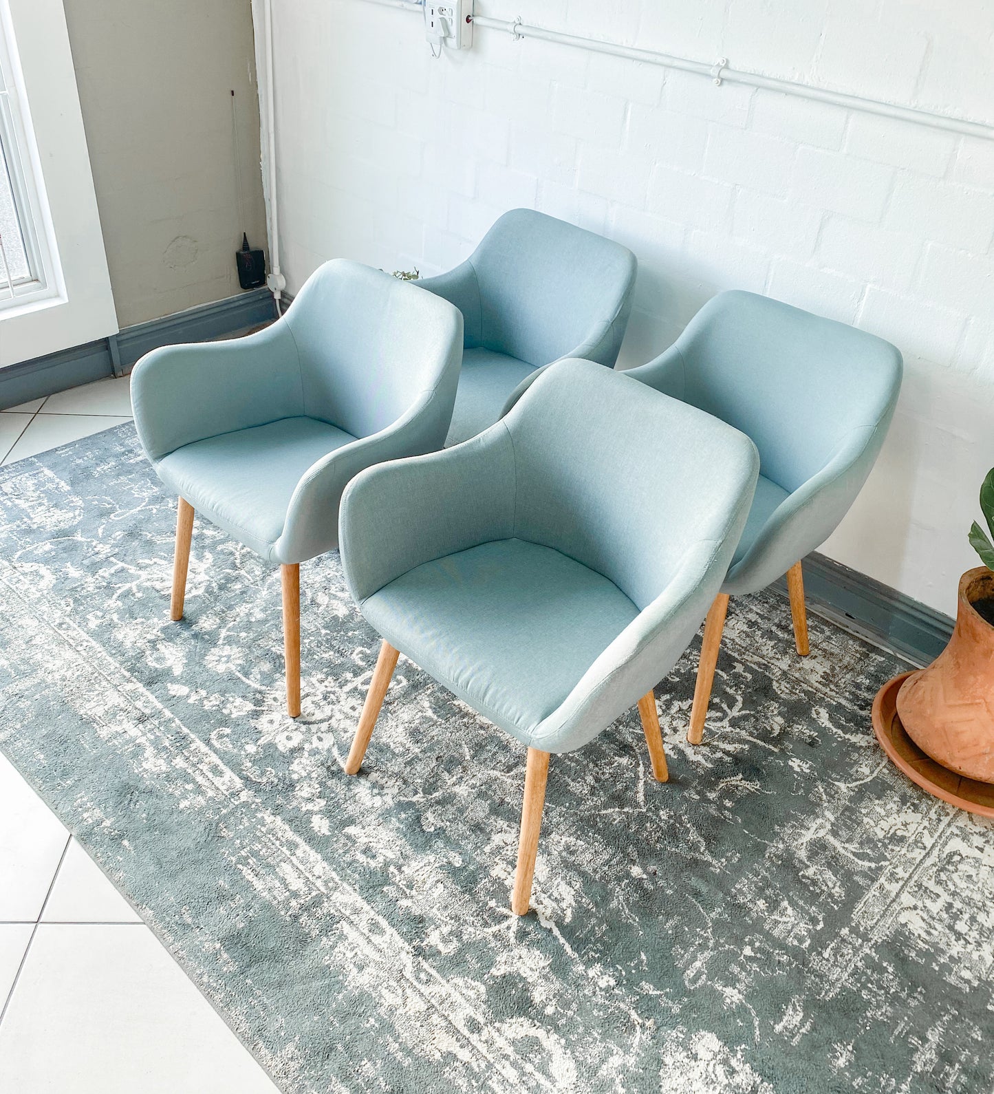 Set of 4 Retro Dining Chairs