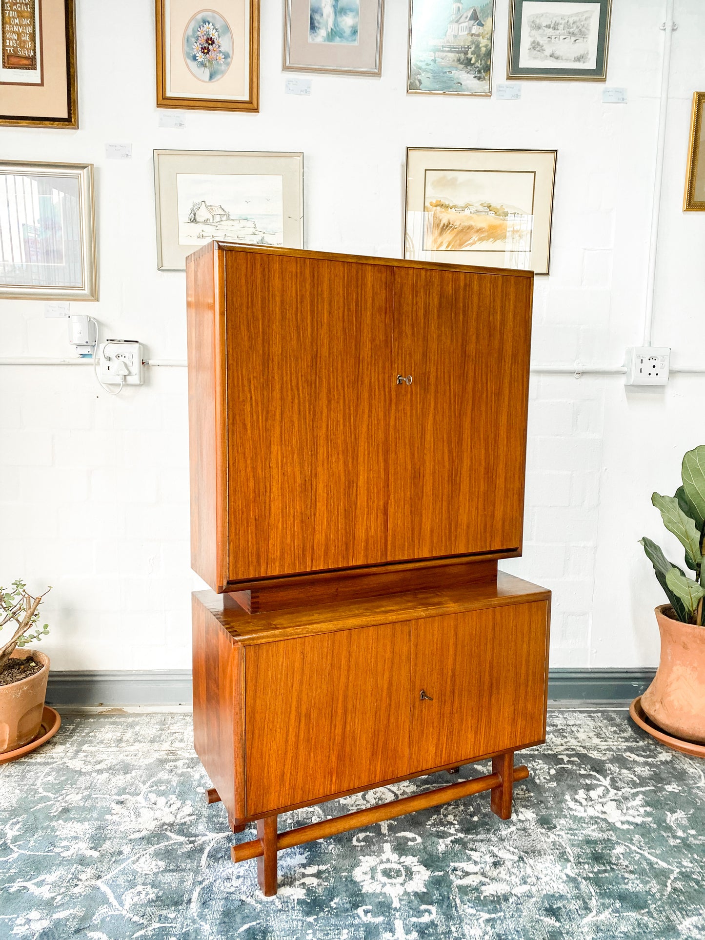 Kiaat Mid-Century Drinks Cabinet