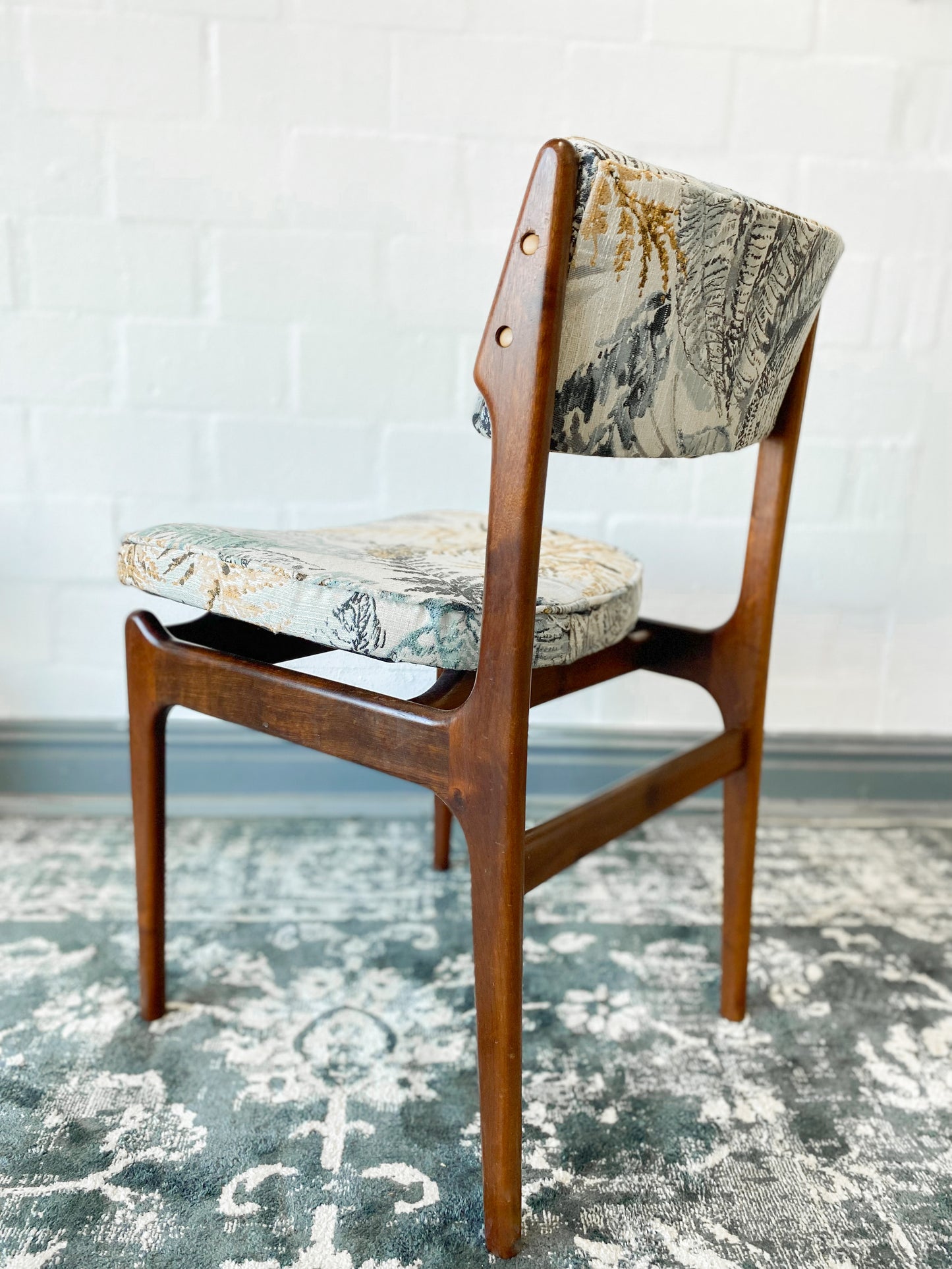 4 EE Meyer Dining Chairs for Binnehuis
