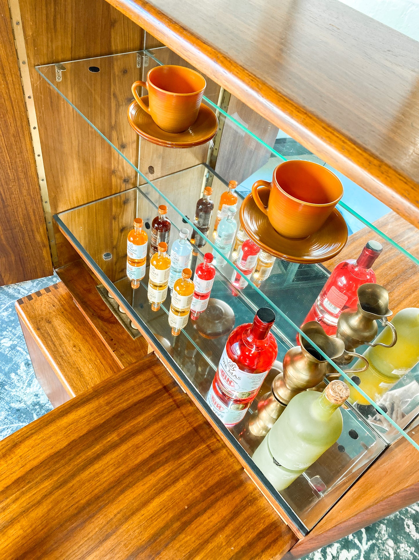 Kiaat Mid-Century Drinks Cabinet