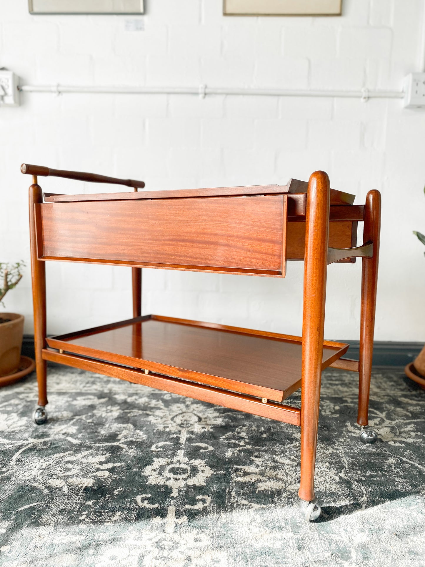 Retro Drinks Trolley