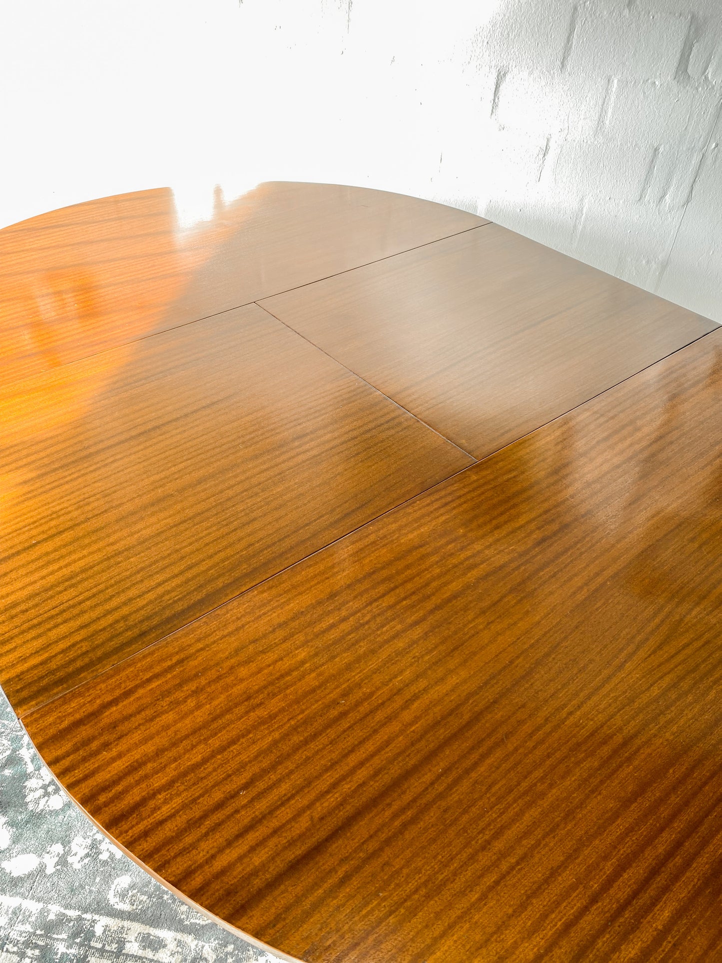 Mid Century Extendable Dining Table