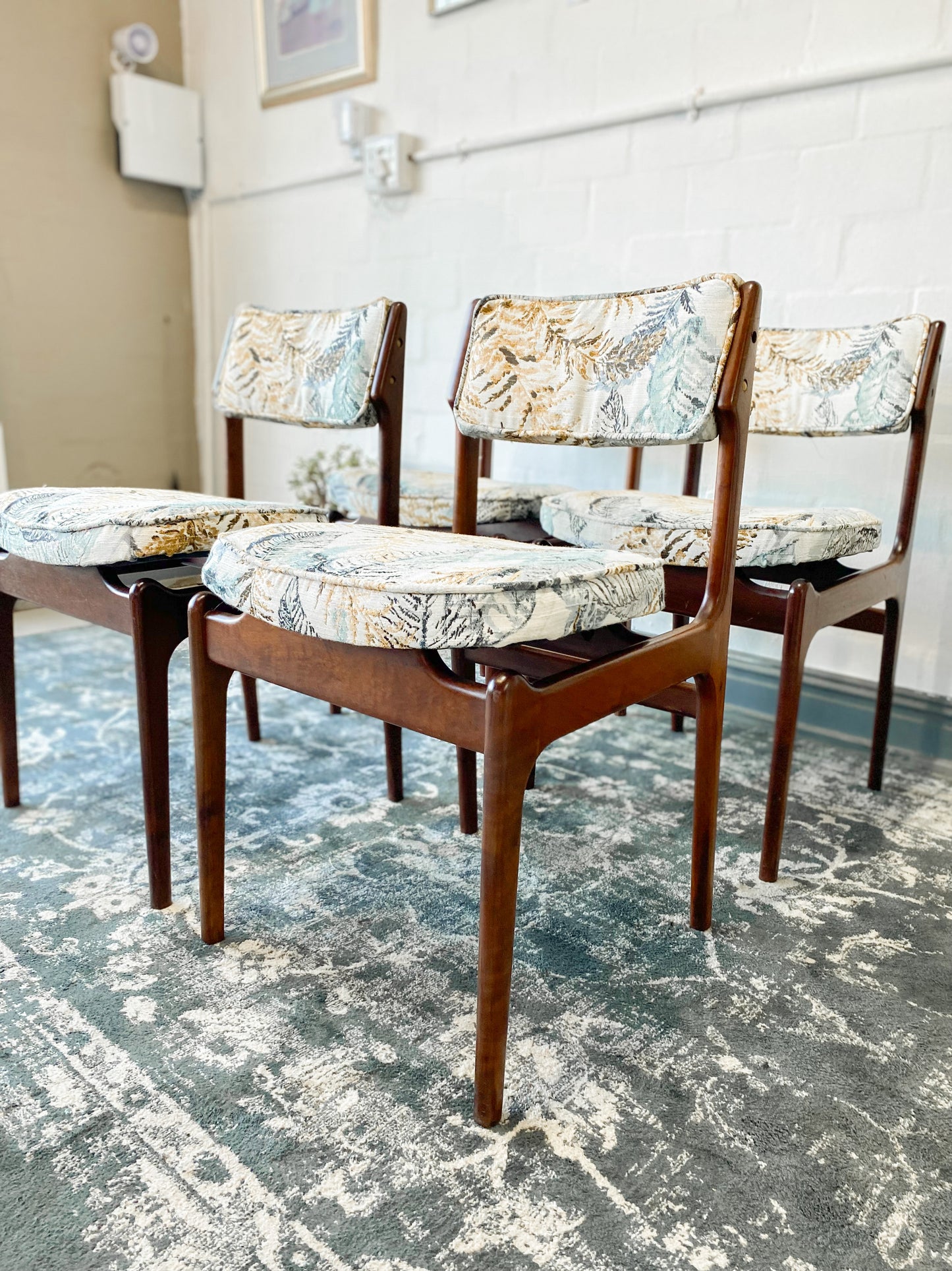 4 EE Meyer Dining Chairs for Binnehuis