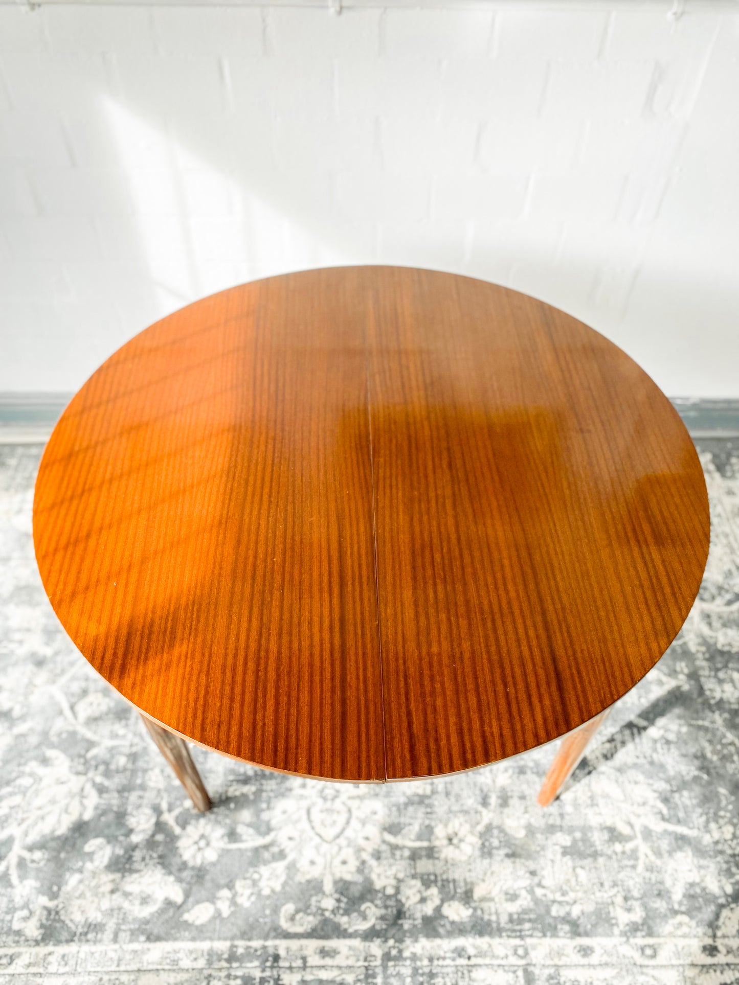 Mid Century Extendable Dining Table