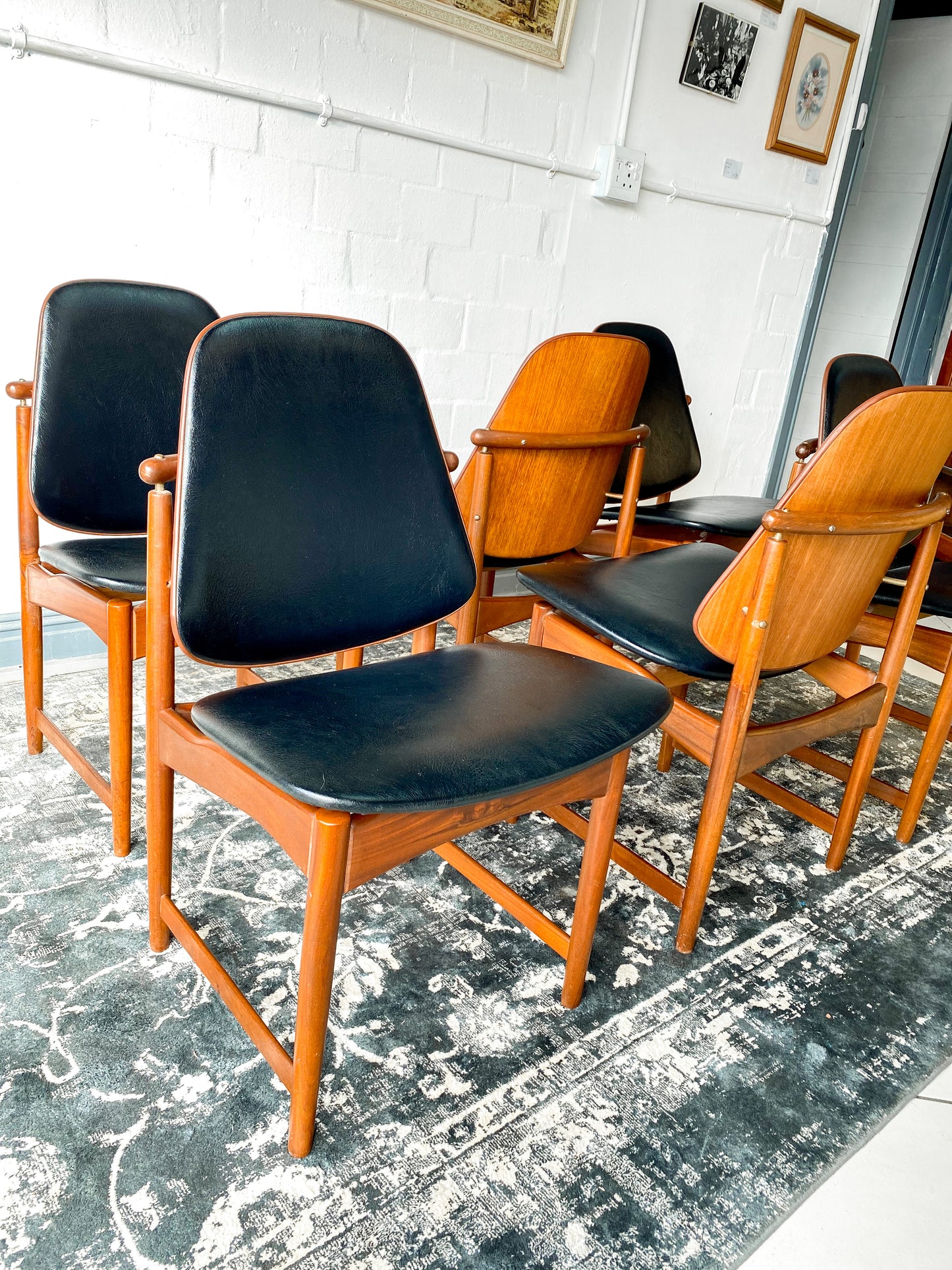 Frystark Dining Chairs