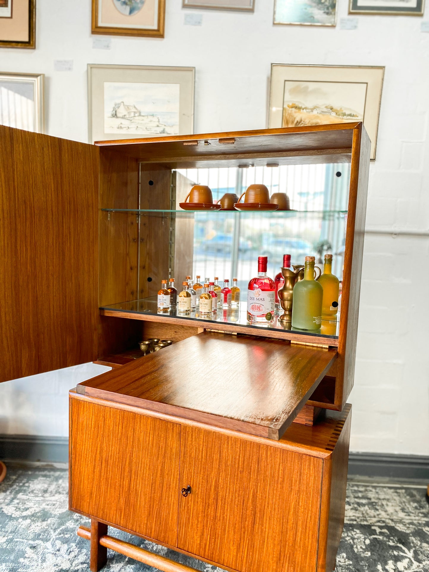 Kiaat Mid-Century Drinks Cabinet