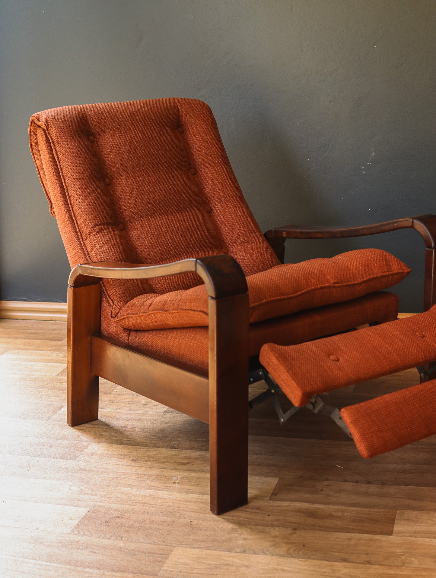 Retro 1970's Imbuia Recliner
