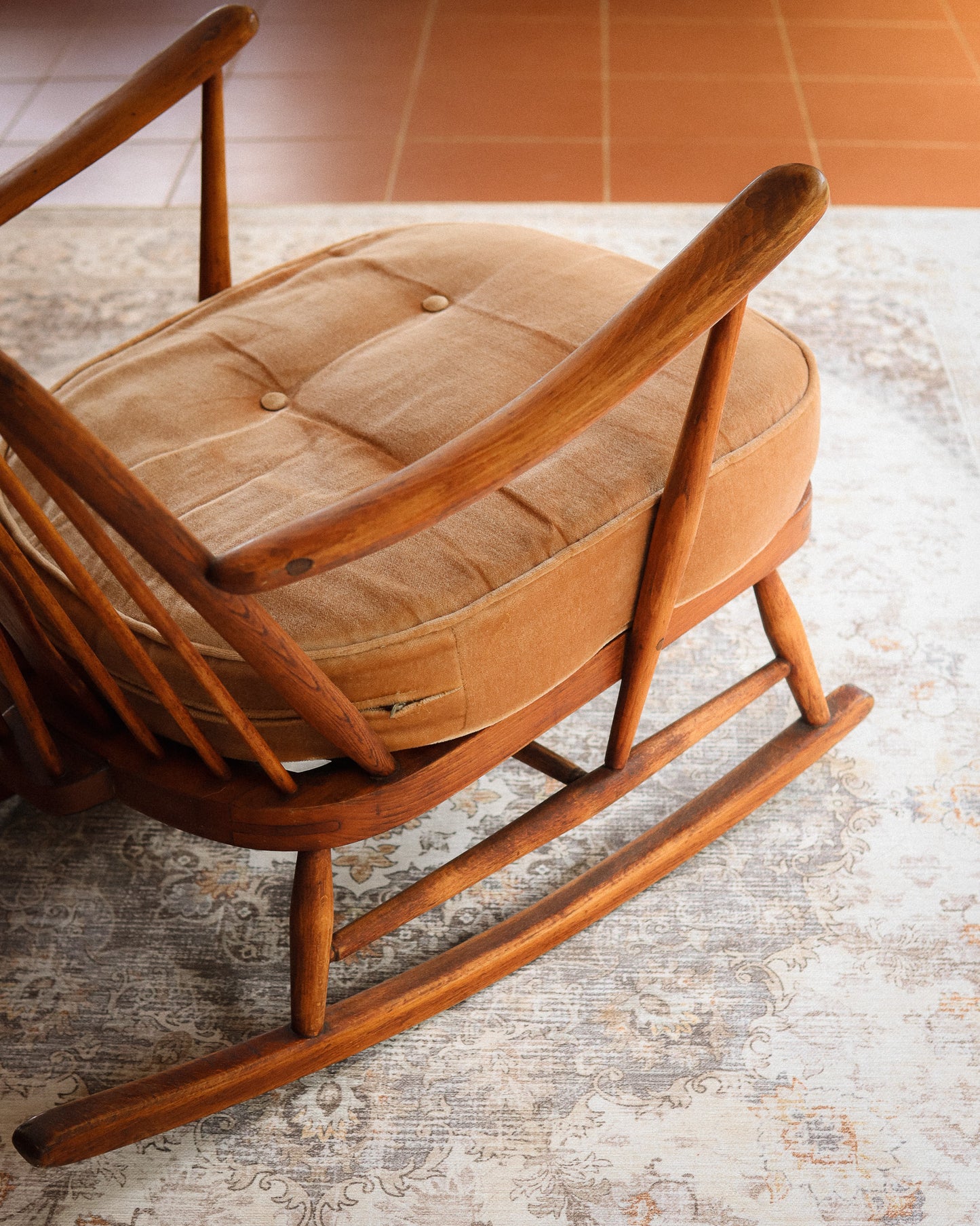 Vintage Lubis Rocking Chair