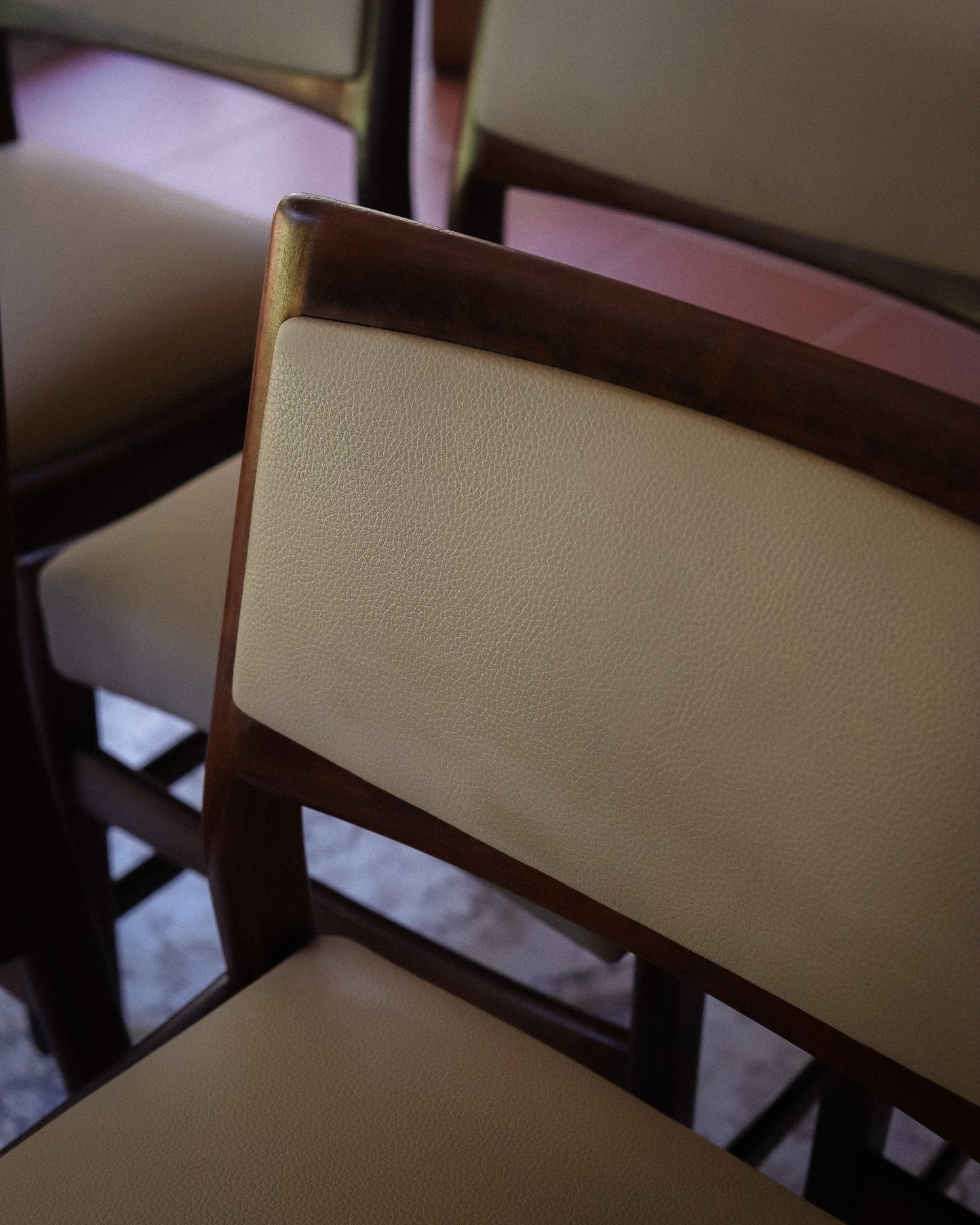 Set of 6 Mid-Century Novocraft Dining Chairs