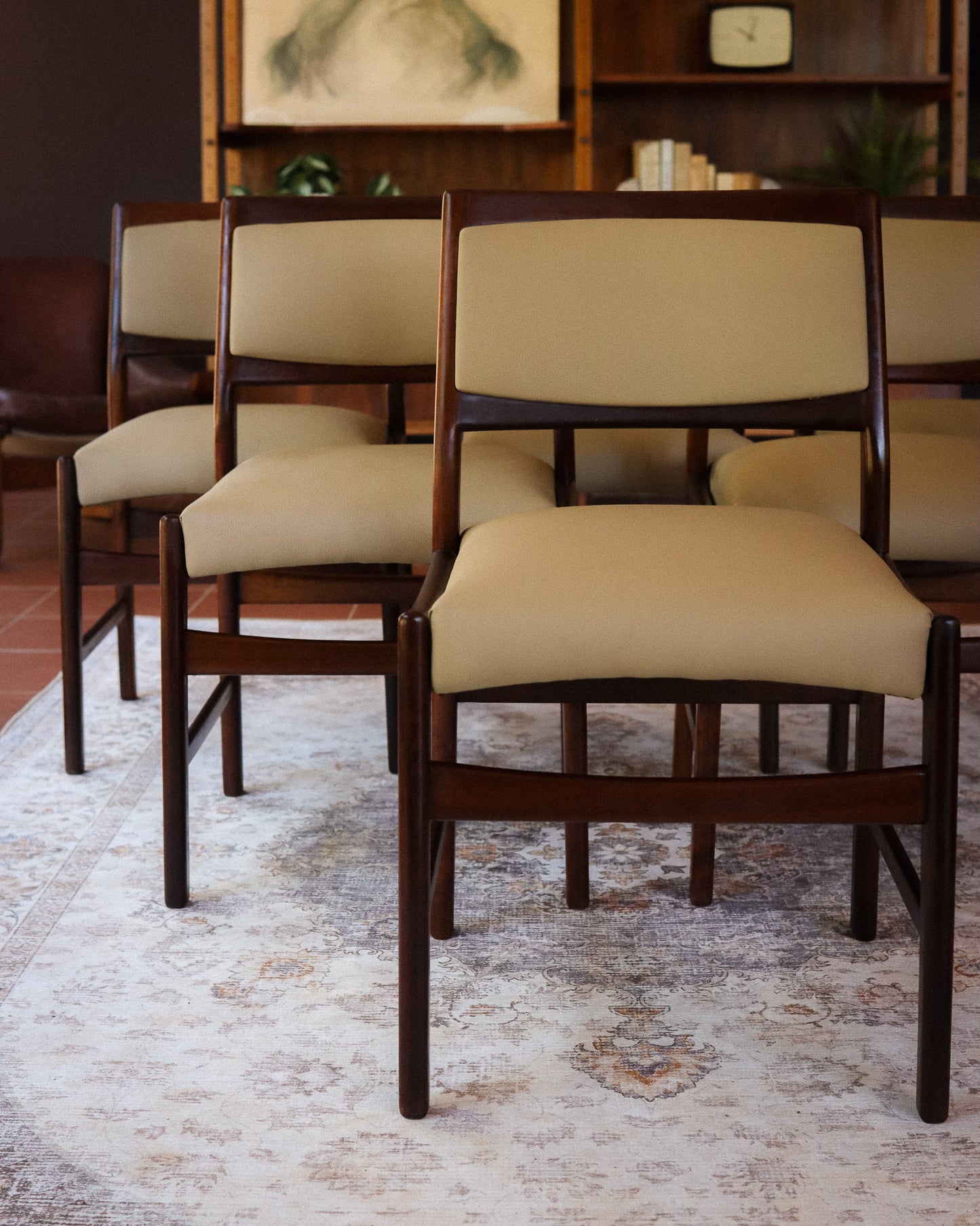 Set of 6 Mid-Century Novocraft Dining Chairs