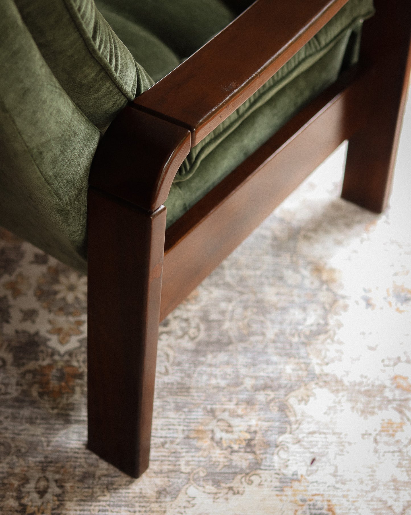 Retro Imbuia Recliner