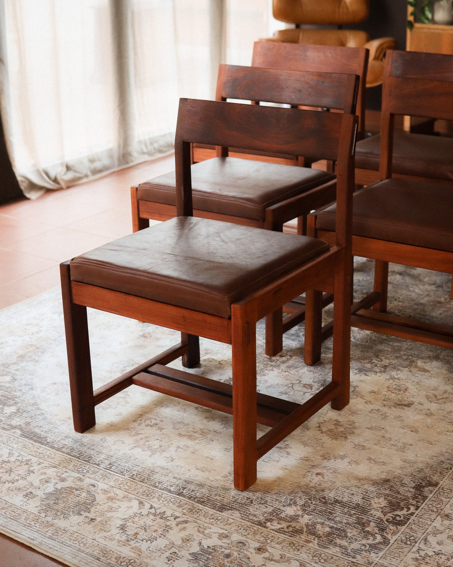 Set of 6 Leather Torrente Dining Chairs