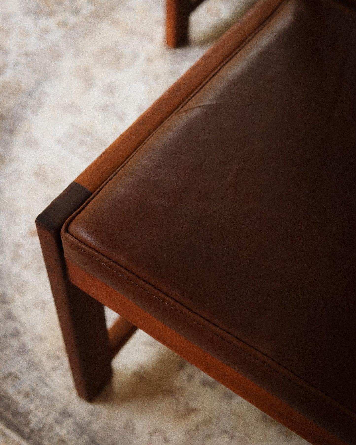 Set of 6 Leather Torrente Dining Chairs