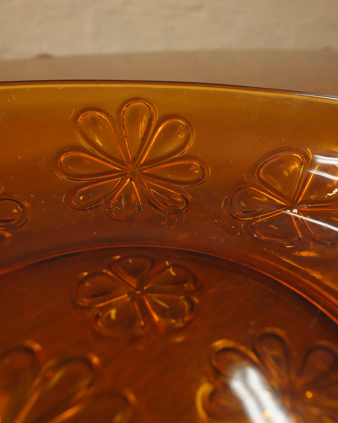 Vereco Daisy Amber Glass Tray