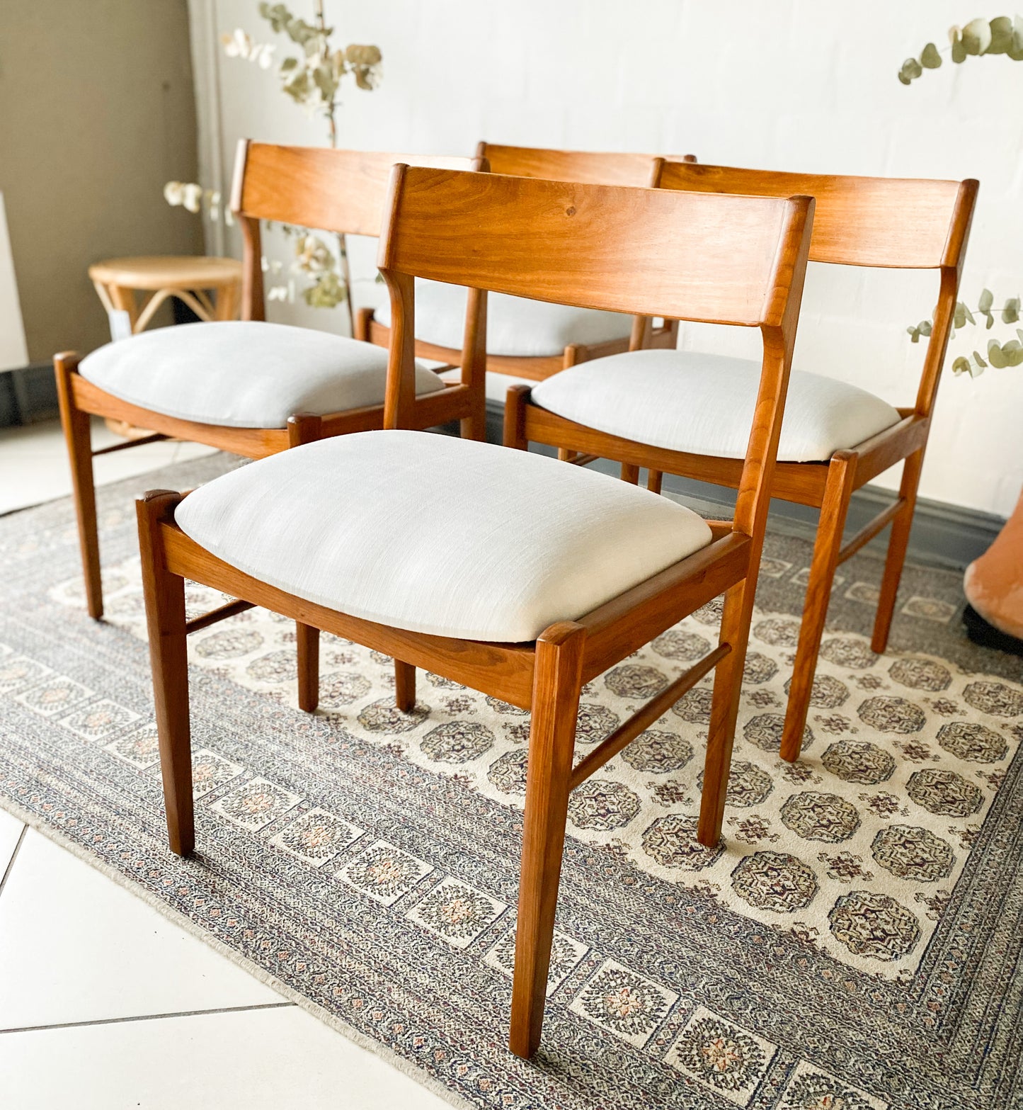 Set of 4 Greaves and Thomas Dining Chairs